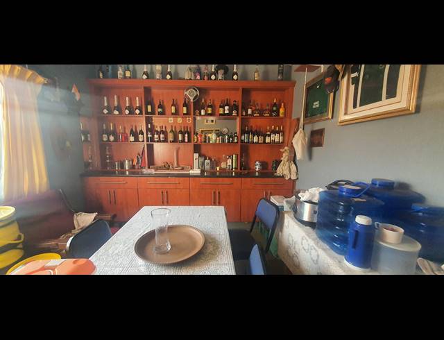 3 BEDROOM HOUSE FOR SALE IN RENSBURG